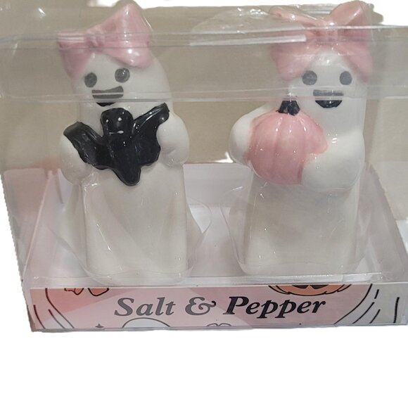 Halloween Salt and pepper shakers – ghosts (NWT) - Picture 3 of 6
